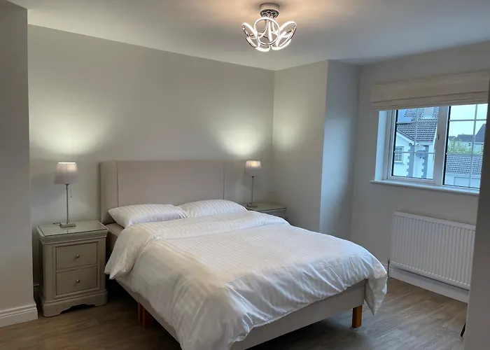 22 The Hawthorns バンクラナ